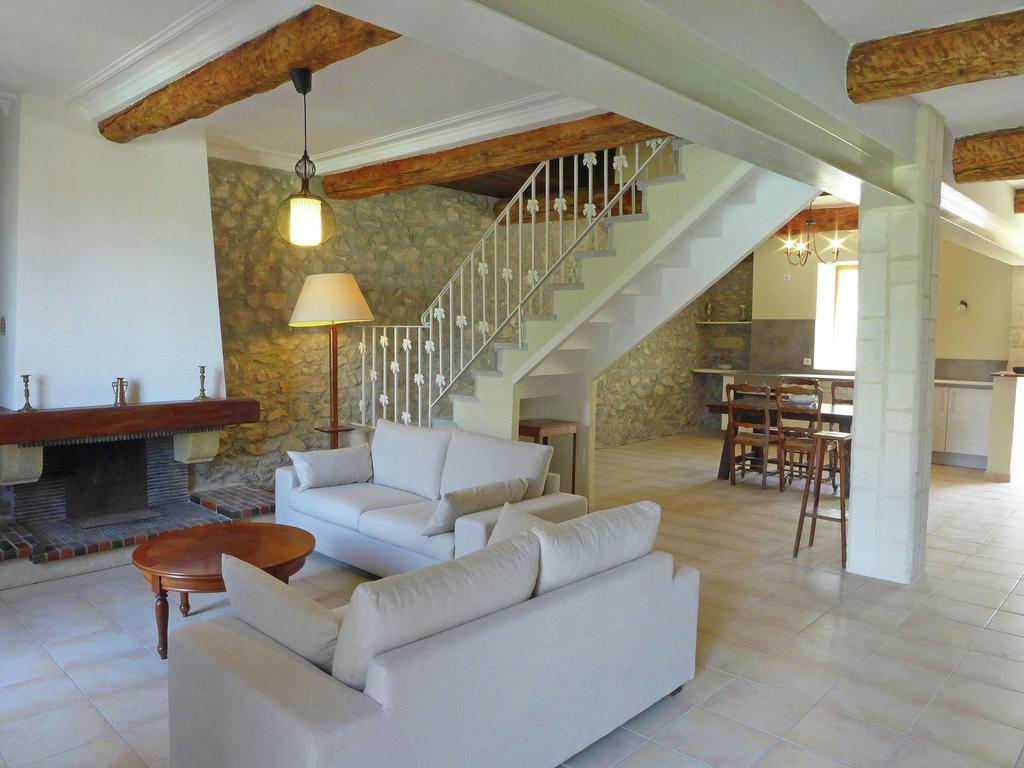 Cosy Holiday Home With Swimming Pool Montbrun-des-Corbieres Room photo